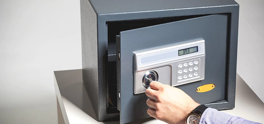 Jewelry Safe Unlocking Service in Apple Valley, California
