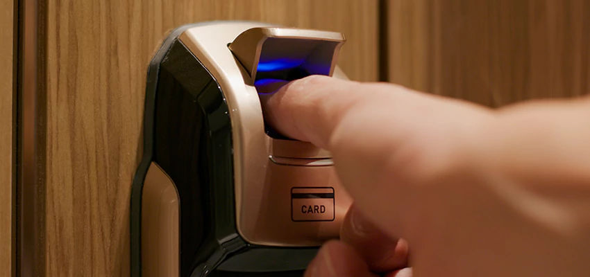 Locksmith Company For Window Lock Installation in Apple Valley, California