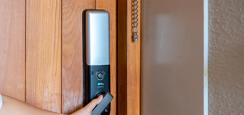 Home Security Electronic Locks Upgrades in Apple Valley, CA